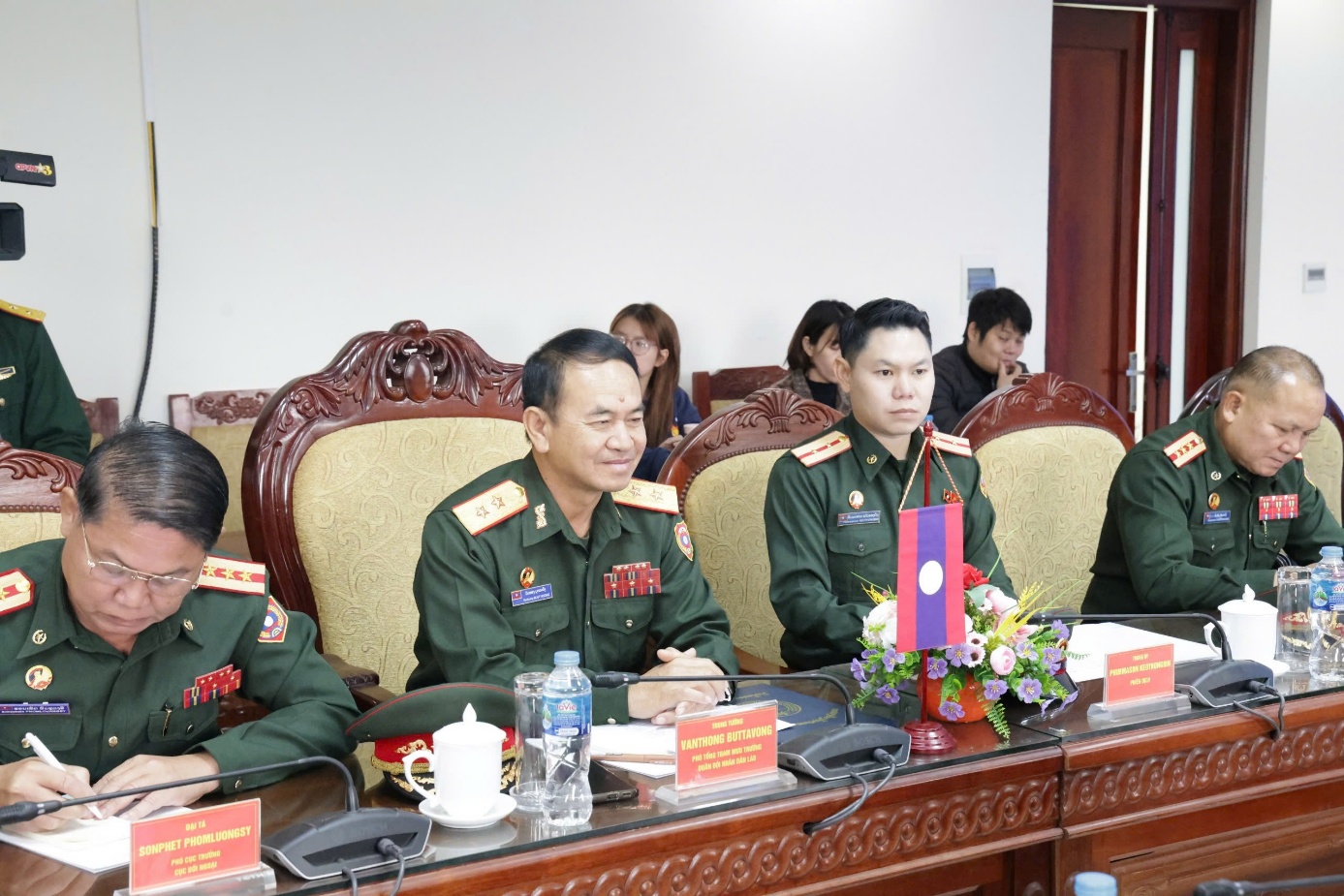 /UploadStore/admin/250331 Tiep Tong Tham muu truong Lao/02.jpg